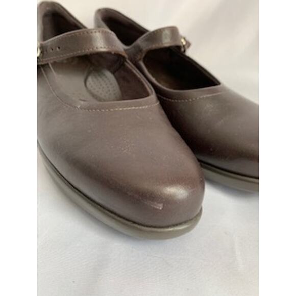 SAS Tripad Brown Women's Comfort Size 7.5 Narrow Comfort Foot Bed Made in USA - Picture 2 of 7